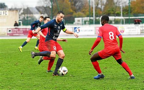 Coupe De Bretagne Landerneau En Maître De Maison Face à La Réserve Concarnoise Foot Amateur