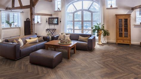 Calais Oak D Kronotex Herringbone Best At Flooring