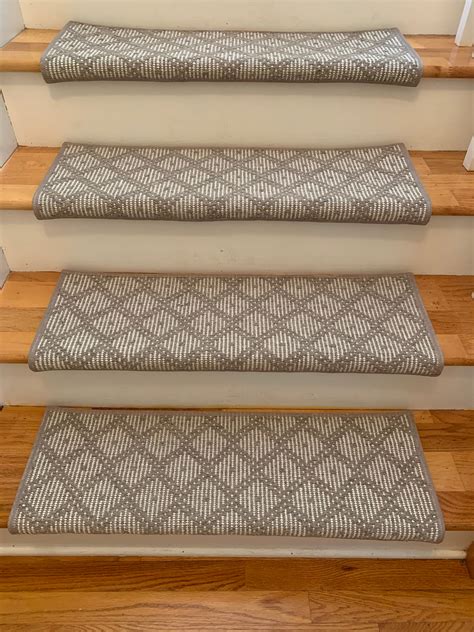 J Mish Tiburon Flat Weave 100 Wool True Bullnose Padded Carpet