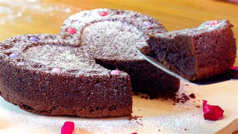 Recette L énorme gâteau en forme de coeur pour la Saint Valentin