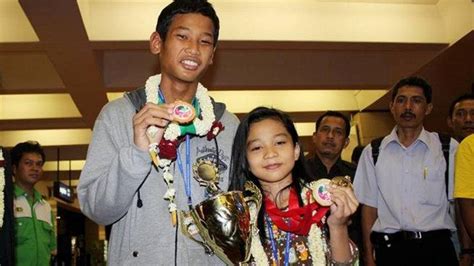 Foto Taekwondoin Cilik Indonesia Bangga Persembahkan Medali Emas