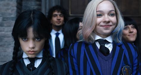 Netflix S Wednesday Creators Say They Re Open To Future Lesbian
