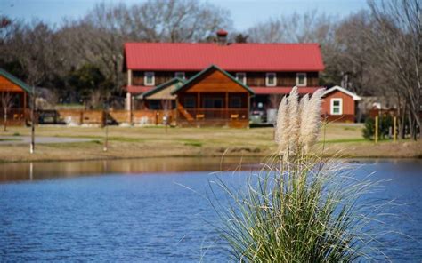 Great Cabins in Canton, Texas: Silver Spur Resort Review - That Texas ...