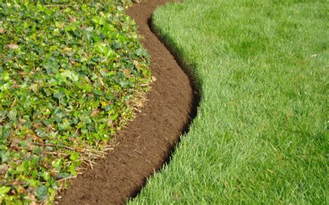 How To Add Mulch To Existing Mulch