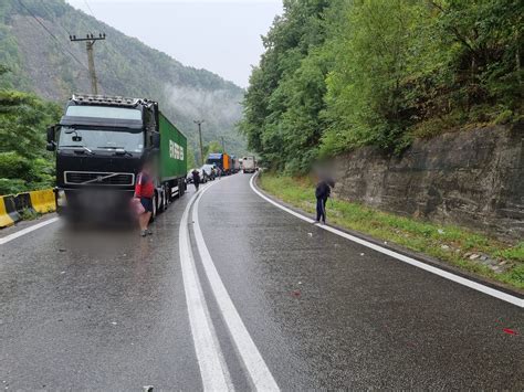 Foto Accident Grav N V Lcea Cinci R Ni I Dup Ce Dou Tir Uri I