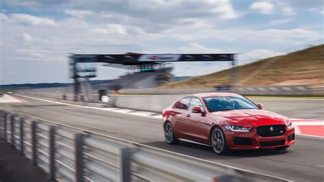 Jaguar Xe S Review Track Test