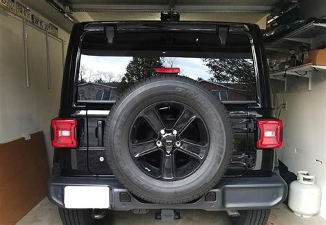 Rear Bumper Reflector Lenses For 2018 Up Jeep Wrangler Jl —