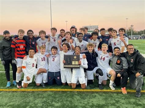 Oprf Boys Soccer Wins 1st Class 3a Sectional In School History Oak