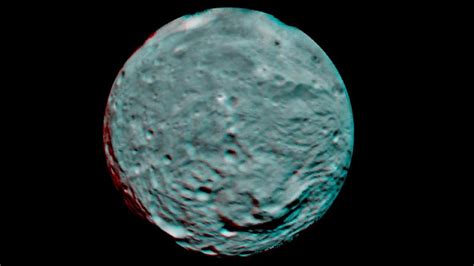 First 3D Image of Asteroid Vesta, Captured by NASA's Dawn Spacecraft