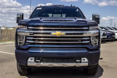 New 2020 Chevrolet Silverado 3500hd High Country 4wd Crew Cab Pickup