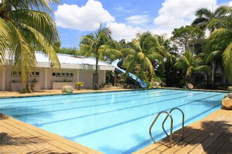 Mount Sea Resort A Cool Team Building Venue In Cavite Freedom Wall