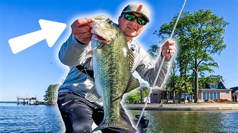 Simple Old School Fishing Catches Big Bass Bass Manager The Best