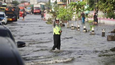 Penurunan Tanah Di Jakarta Dan Semarang Yang Picu Banjir Disebut Mirip