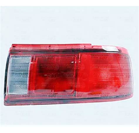 Farol Trasero Para Nissan V16 1 6 Ga16dne B13x 2005 2011 Par