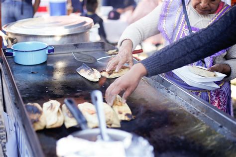 Acuden 15 Mil Personas A La Feria Del Tamal En El Parque Central 860