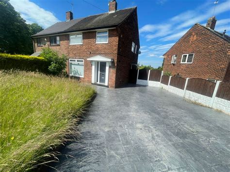 3 Bed Semi Detached House To Rent In Town Street Middleton Leeds Ls10