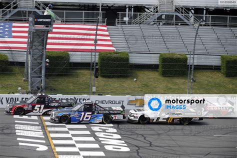 Brandon Jones Kyle Busch Motorsports Toyota Tundra Dupont Air