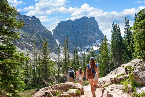 Top 6 Long Hiking Trails In The U.S. For 2021 - Travel Off Path