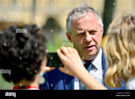 John Mann Bassetlaw Hi Res Stock Photography And Images Alamy