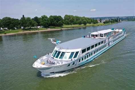 Rollstuhlgerechte Barrierefreie Flusskreuzfahrten Mit Der Ms Viola