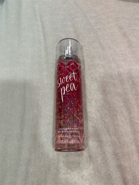 BBW Sweet Pea Fragrance Mist Beauty Personal Care Fragrance