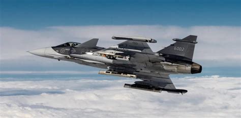 Gripen E Dispara M Ssil Mbda Meteor For A A Rea