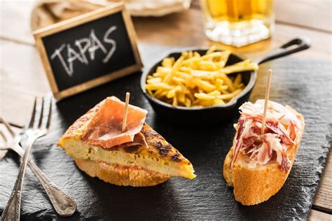 4 Recetas Para Preparar Diferentes Tapas Españolas En Casa Y Compartir Con Amigos Gastrolab