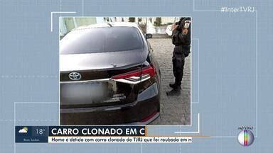 RJ Inter TV 1ª Edição Homem é detido carro clonado do TJRJ que