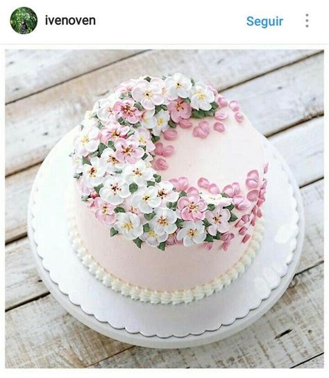 Pin De Scheila Nayara En Buttercream Cakes Pastel De Primavera