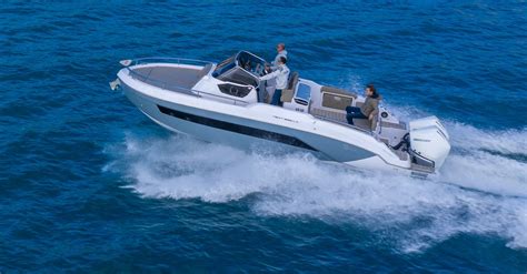 Ranieri Next 285 LX La Prueba Del Nuevo Sundeck De Ultra Lujo