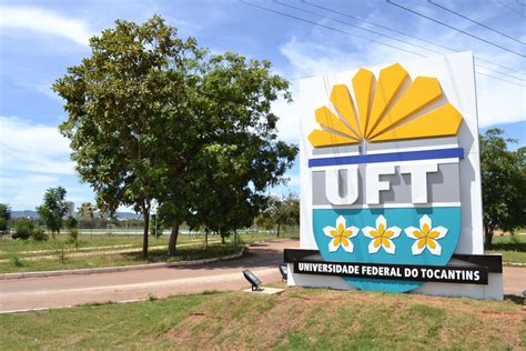 UFT oferece mais de 20 vagas para professores efetivos salários de