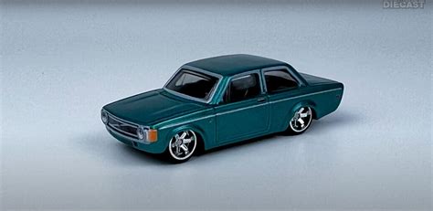 Inside The Hot Wheels AutoStrasse Series Volvo GL Is The New