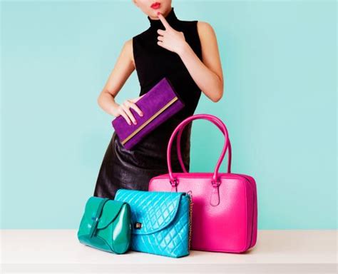 Bright Colored Purses | LoveToKnow