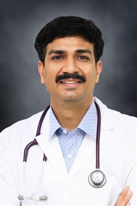 About Dr Vipin Goel Best Surgical Oncologist In Hyderabad