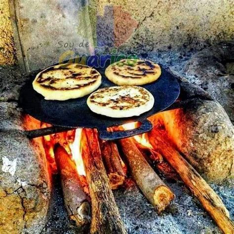 Arepas Paisas En Fogon De Le A