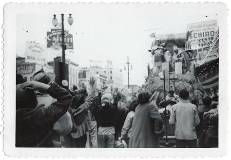 Mardi Gras Throw Parade Revelers New Orleans S Vintage Snapshot