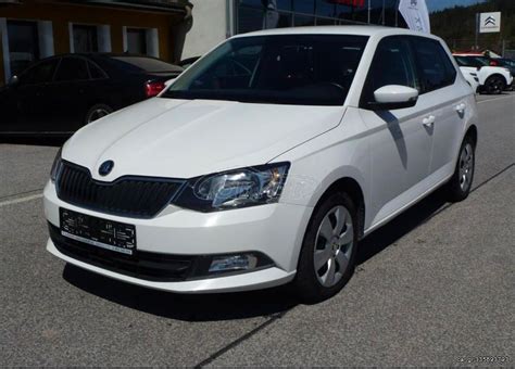 Car Gr Skoda Fabia 17 GPS Parkt Camara DTI