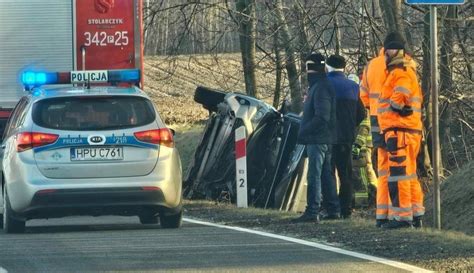 Dachowanie W Sobies Kach W Gm Brzeziny Policja Wyja Nia Okoliczno Ci