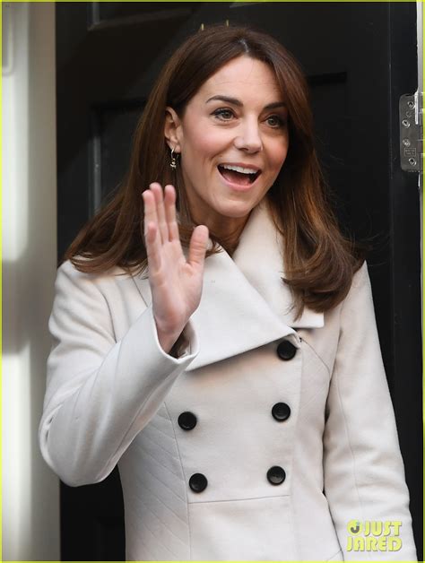 Duchess Kate Middleton And Prince William Kick Off Day 2 Of Ireland Tour Photo 4445607 Kate