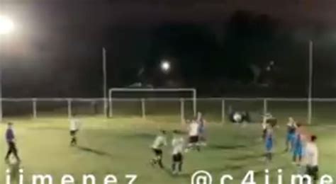 Dale Un Balazo Se Desata Balacera En Cancha De Futbol De Azcapotzalco