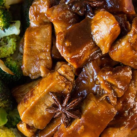 Recipe: Sticky Hoisin Pork Recipe with Sesame Broccoli - Olivado