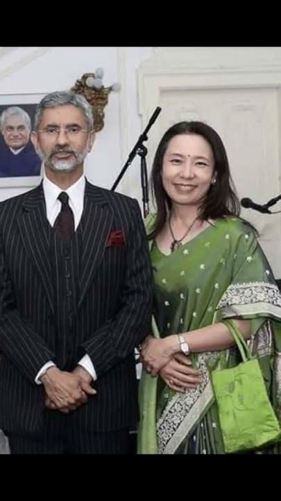 Dr S Jaishankar With His Wife Kyoko Who Is From Japan 💞 India Youtube