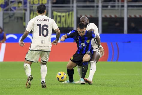 Il Gelido Saluto Tra Lautaro E Lukaku Sportit