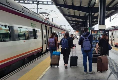 Renfe aplica más medidas antifraude y para el buen uso de los abonos