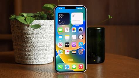 Apple Iphone Plus Review The Bigger Display Decision