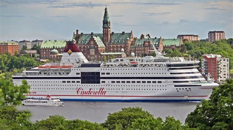 The ferry Viking Cinderella in Stockholm Färjan Viking Cin Flickr