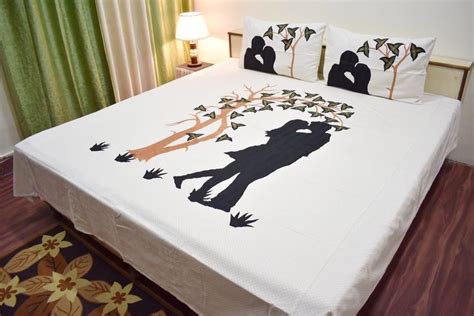 Embracing Love Couple Designer Double Bedsheet Bed Sheets Furnishings Design