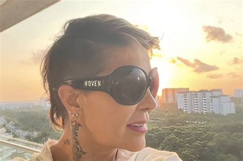 Alejandra Guzmán es criticada severamente por el aspecto de su cuerpo tras posar en bikini
