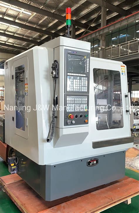 Mini Vmc Bt Small Type Vertical Machining Center Cnc Milling Machine