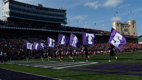 Cheerleader Sues Northwestern Says She Was Harassed Nbc Chicago